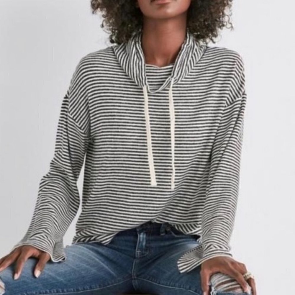 Lucky Brand Black &‎ White Stripe Cowl Neck Lightweight Sweatshirt S